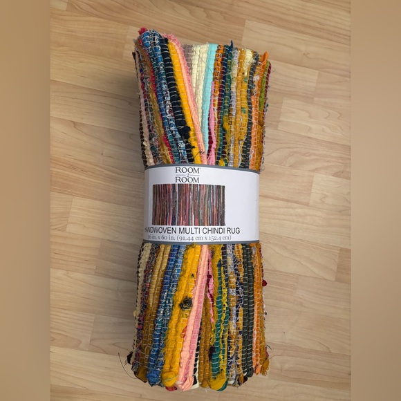 Room Essentials Colorful Handwoven Rug - Picture 1 of 1